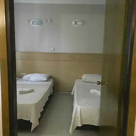 Tropic Marina Aparthotel 2*